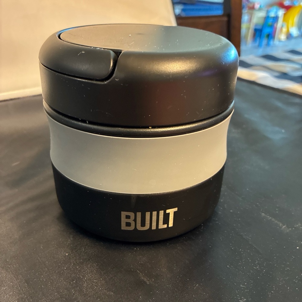 Built Black and Gray Insulated Mug